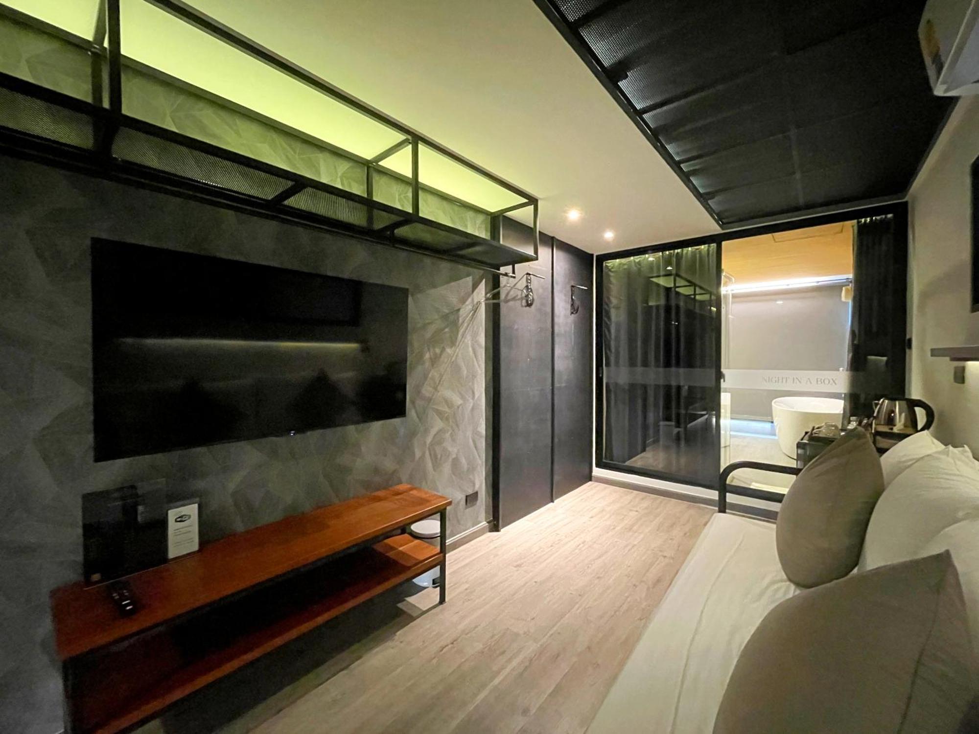 Nights In A Box Hotel Ban Muang  ห้อง รูปภาพ