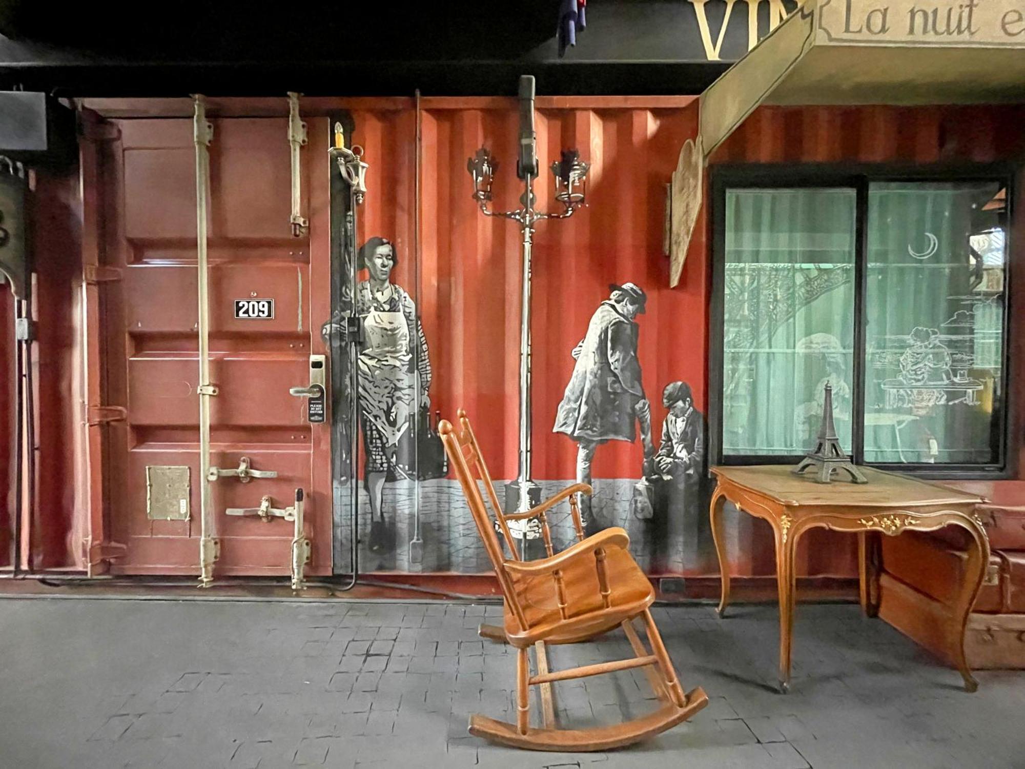 Nights In A Box Hotel Ban Muang  ภายนอก รูปภาพ