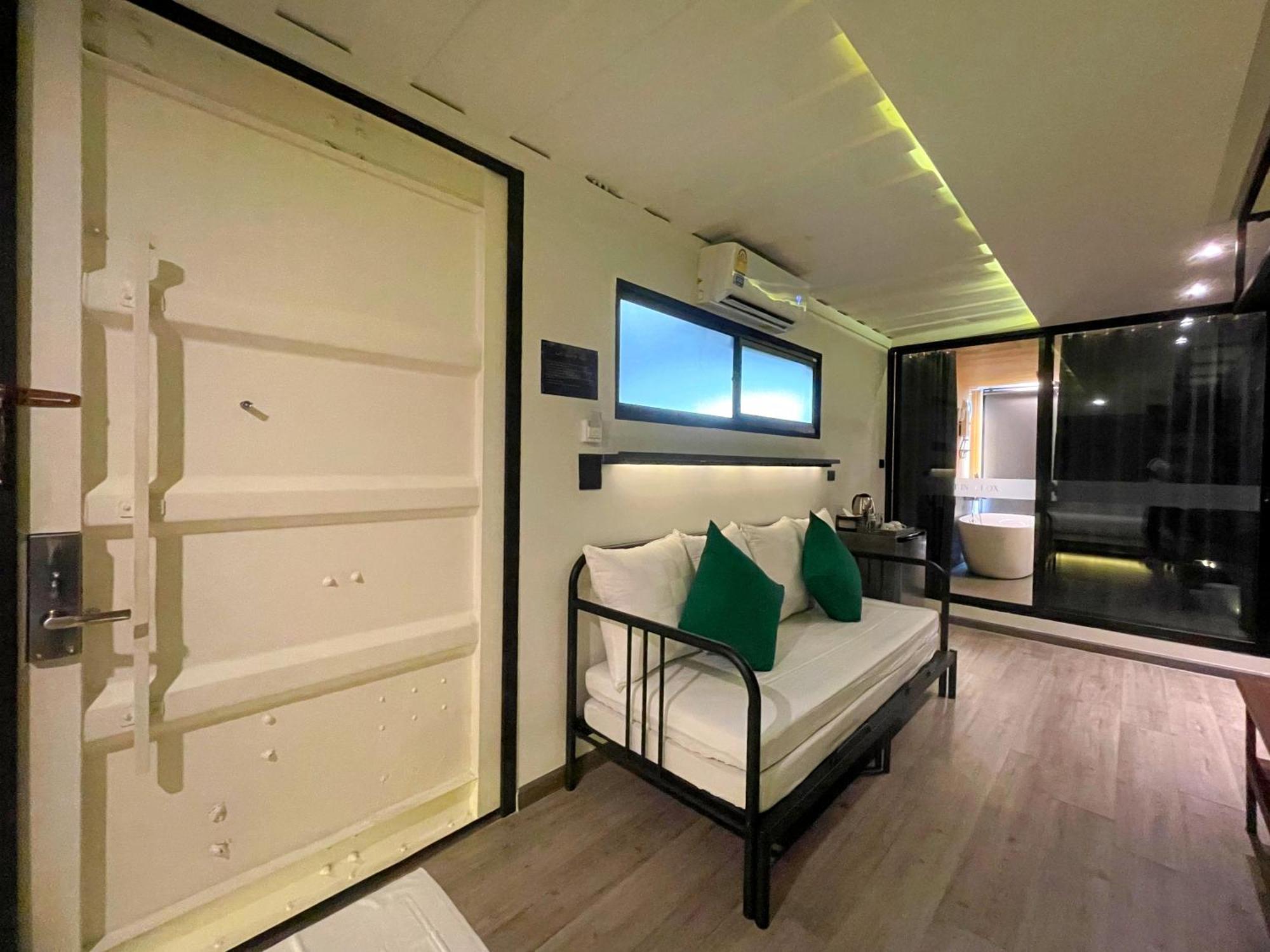 Nights In A Box Hotel Ban Muang  ห้อง รูปภาพ